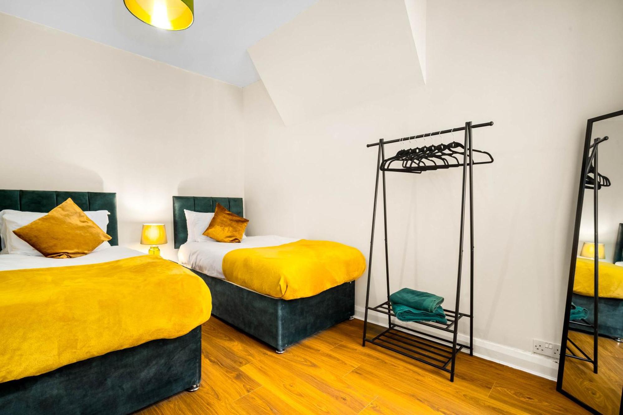 3 Bed House For Contractors & Families And Free Parking Birmingham Exterior foto