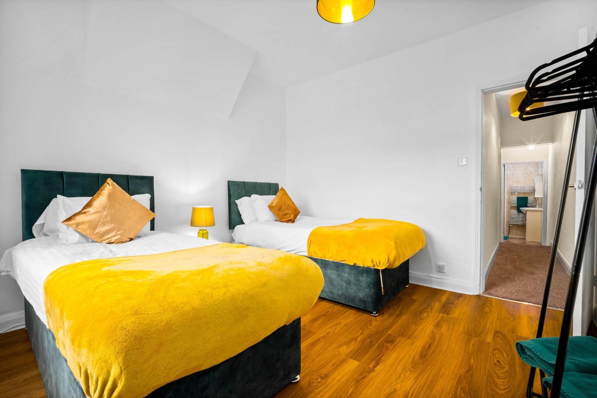 3 Bed House For Contractors & Families And Free Parking Birmingham Exterior foto